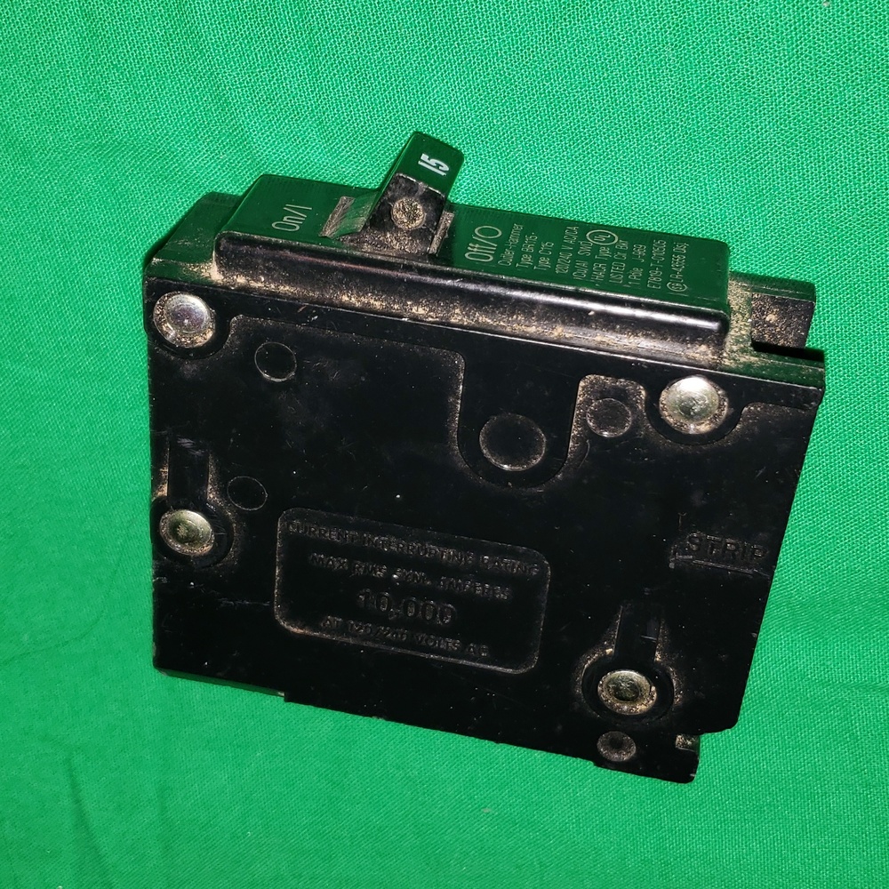 Eaton Cutler Hammer 15 AMP Circuit Breaker BR115